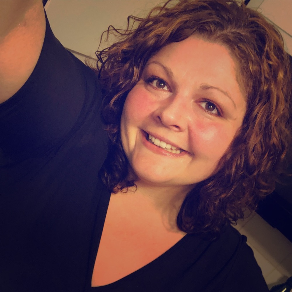 Meet your Posher, Liz